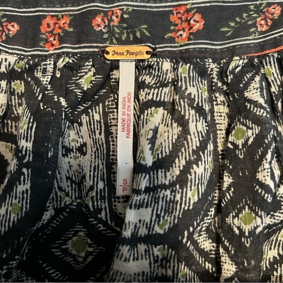 Free People Mostly Meadow Boho Hippie Puff Sleeve Semi Sheer Lace & Fringe Top - Picture 11 of 16